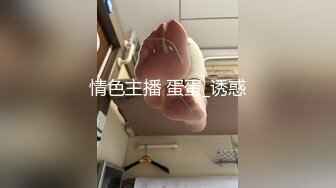 [MP4]性感短裤白衣妹子啪啪穿上情趣装扭动口交抱起来后入猛操